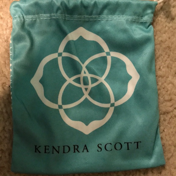 Kendra Scott Bracelet - Picture 6 of 6